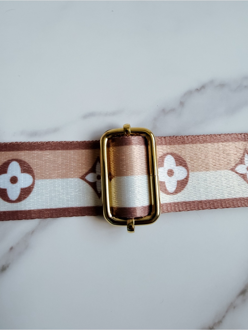 LV Designer logo Bandouliere replacement Beige guitar Strap - Picture 6 of 7